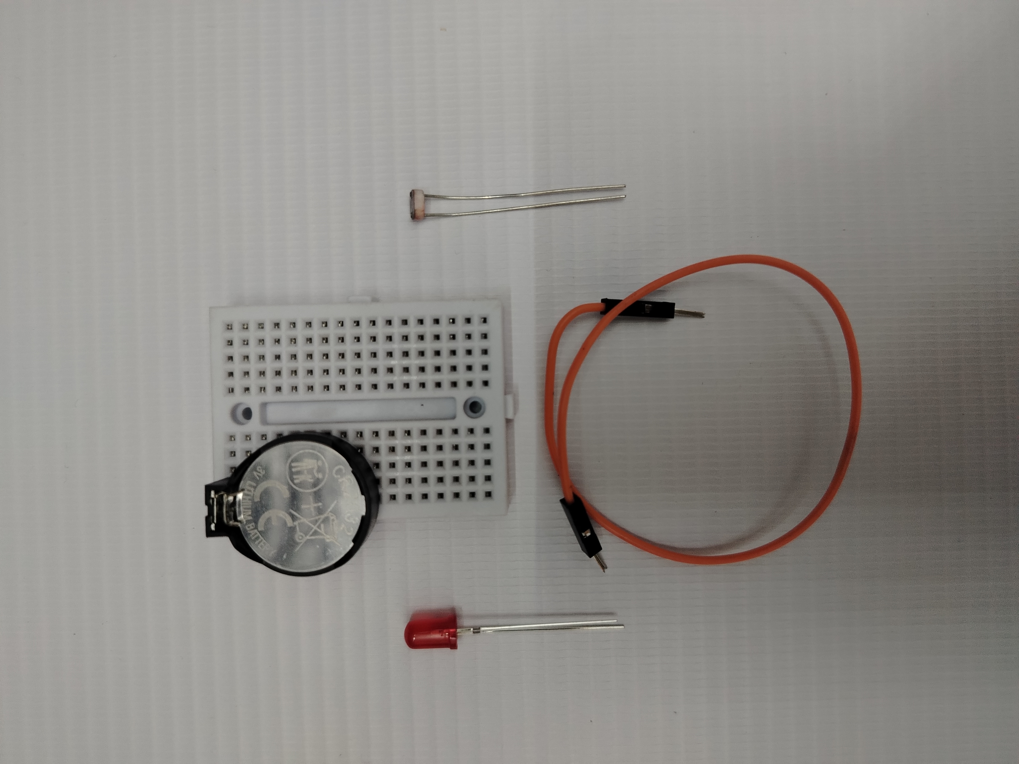 أدوات الدائرة الكهربائية